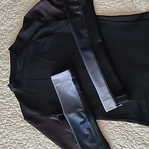 Nike Pro hyperwarm top size small womens black